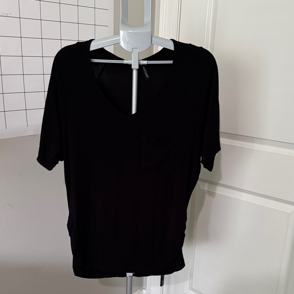 Maurices Classic Black Top